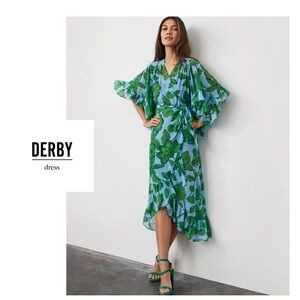 CABI Derby Whimsical Tidal Floral Print 5815 Coastal Boho Wrap Dress No Slip M